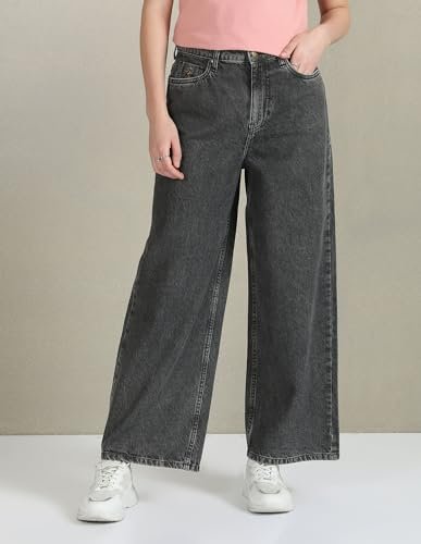 Women's Loose High Rise Jeans - Image 2
