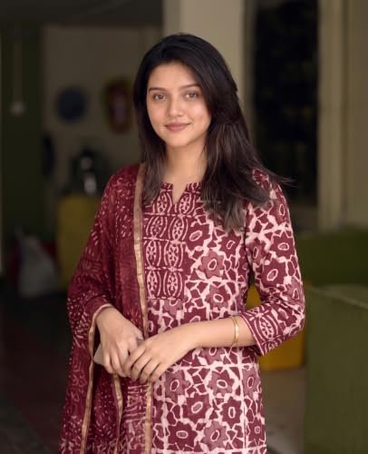 Women's Printed Straight Kurta and Pant with Dupatta Set - Image 2